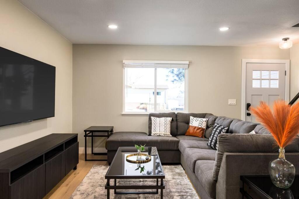 Cheerful Denver Hideaway W 2 Queen Beds Unit B Arvada Exterior photo